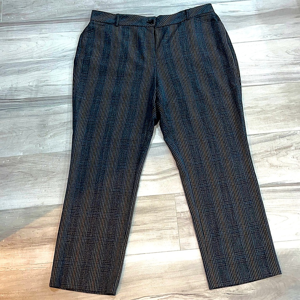 Gray w/pin stripes Avenue slacks